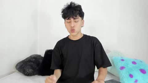 Nico  online show from December 2, 11:40 pm