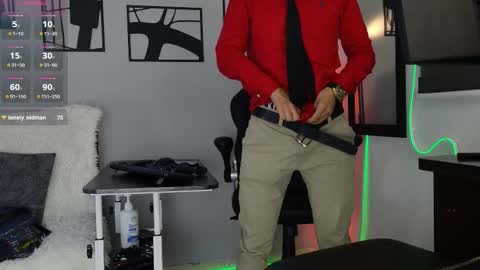 Snapshot of nico_pelusa chatting on February 24, 9:24 pm Nico online show from February 24, 9:24 pm