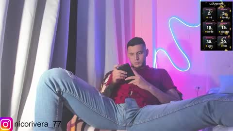 Nicolas online show from December 15, 11:20 pm