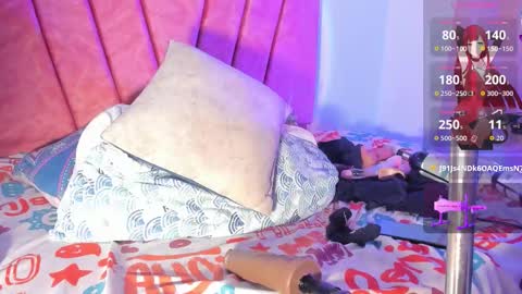 Snapshot of nicol_gil01 chatting on March 18, 1:47 pm Nicol online show from March 18, 1:47 pm