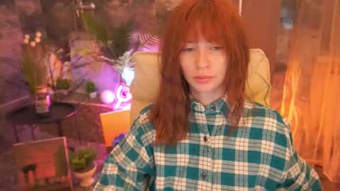 Snapshot of nicol_moonn chatting on February 4, 7:25 am Nicol Moonn online show from February 4, 7:25 am