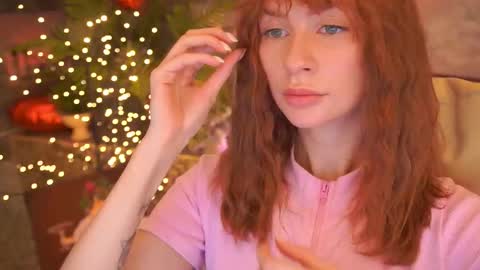 Snapshot of nicol_moonn chatting on February 22, 7:19 am Nicol Moonn online show from February 22, 7:19 am