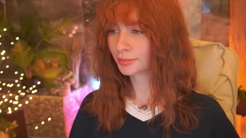 Snapshot of nicol_moonn chatting on February 25, 2:48 pm Nicol Moonn online show from February 25, 2:48 pm