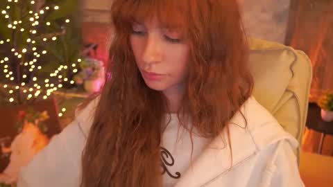 Nicol Moonn online show from March 12, 1:28 pm