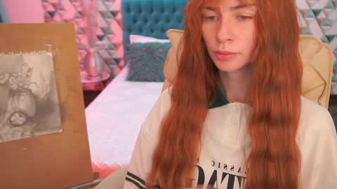 Nicol Moonn online show from April 9, 8:47 pm