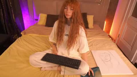Nicol Moonn online show from May 24, 12:43 pm