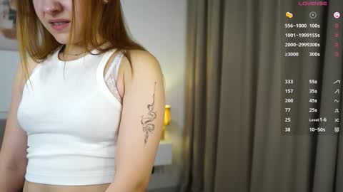 Snapshot of nicolagillispie chatting on September 16, 6:42 pm Lana online show from September 16, 6:42 pm