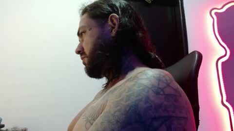 nicolas online show from December 12, 4:15 am