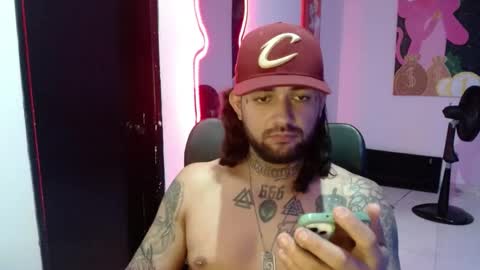 nicolas online show from December 20, 7:33 am