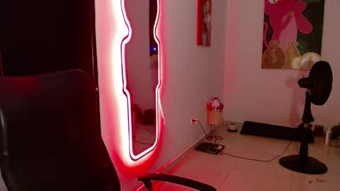 nicolas online show from December 31, 3:23 am