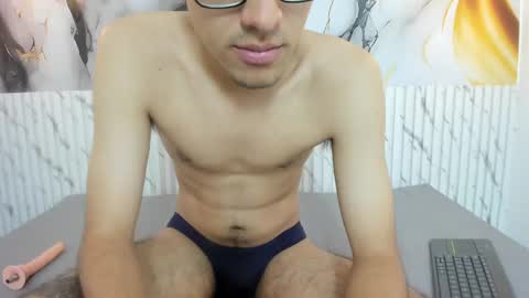 nicolasfine online show from October 21, 7:14 pm