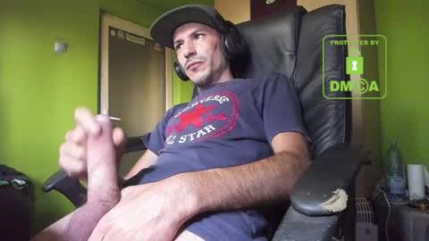 L. Nicolas online show from October 1, 5:35 am