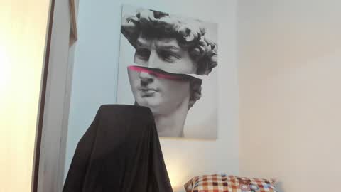 Snapshot of nicolasmuscle chatting on January 1, 1:58 am Andres online show from January 1, 1:58 am