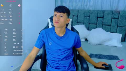 nicolastorres__ online show from October 21, 6:03 am