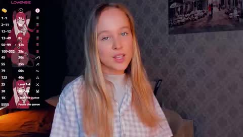 Snapshot of nicolavanderbie chatting on October 2, 5:42 pm Nicoletta online show from October 2, 5:42 pm