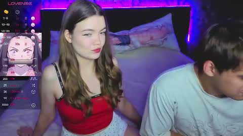 Snapshot of nicole_and_nick chatting on July 2, 9:32 pm Nicole and Nick online show from July 2, 9:32 pm