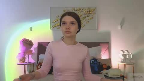 Snapshot of nicole_broown chatting on February 1, 9:02 pm Nicole online show from February 1, 9:02 pm