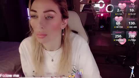 Nicole online show from January 16, 2:37 am