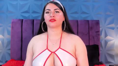 Nicole online show from October 17, 3:10 am