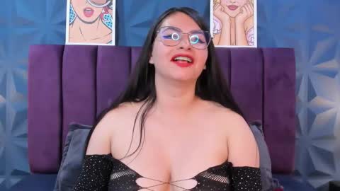 Nicole online show from March 6, 3:25 am