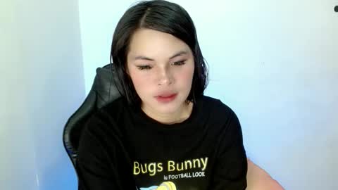 nicole_kiss01 online show from November 10, 10:25 am