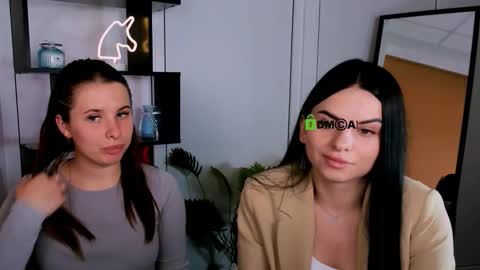 nicole_muah online show from September 24, 9:23 am