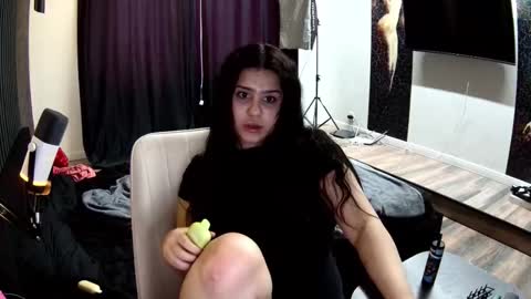 Nicole online show from February 26, 4:55 am