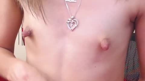 Nicole Santana online show from February 15, 6:44 am