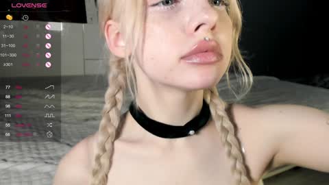 Mary online show from December 27, 6:35 am