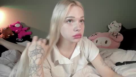 Mary online show from October 23, 4:01 am