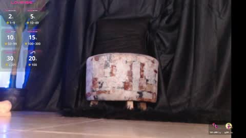 Snapshot of nicolett_aa chatting on July 28, 8:52 pm Nicolett online show from July 28, 8:52 pm