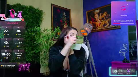 Nicolle online show from March 6, 10:56 am