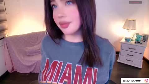 Nicol online show from September 28, 2:17 am