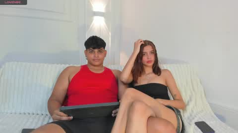 Snapshot of nicolvibes_212 chatting on May 9, 10:37 pm Nicol online show from May 9, 10:37 pm