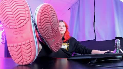 Nellie online show from February 7, 11:45 pm