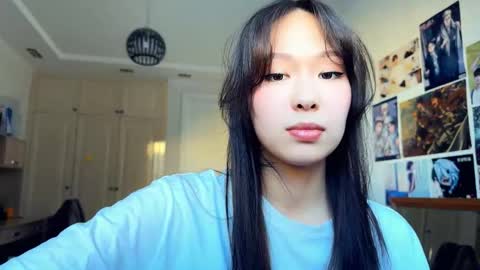 Snapshot of nievesshippey chatting on February 13, 10:00 am Hanna online show from February 13, 10:00 am