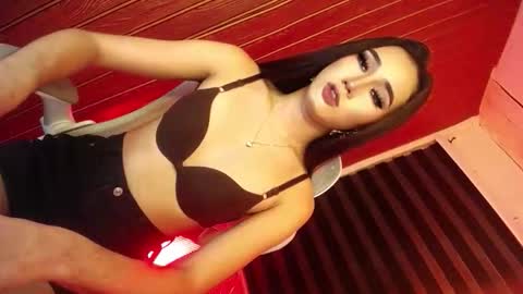 night_crystal1111 online show from March 24, 11:54 pm