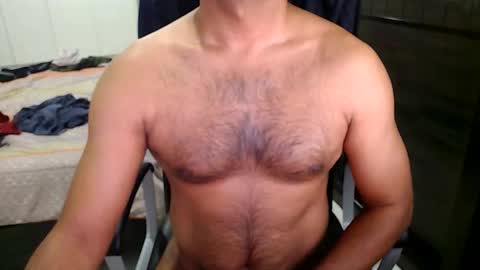 Snapshot of night_rider09711 chatting on January 14, 5:23 pm night_rider09711 online show from January 14, 5:23 pm