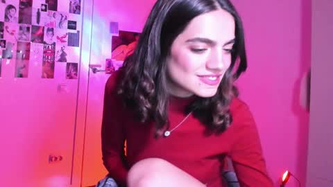 Snapshot of nightfloatt chatting on October 14, 9:37 pm Daisy online show from October 14, 9:37 pm