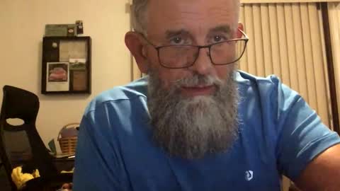 nightmoves1970 online show from October 21, 4:13 am