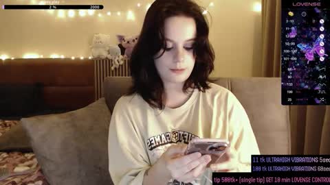  Darcy online show from December 19, 6:15 pm