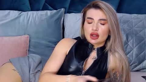 Iris online show from January 8, 7:32 am