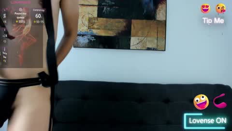 Snapshot of niick_adams chatting on January 22, 12:38 pm Nick online show from January 22, 12:38 pm