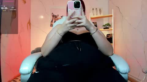 Anni online show from October 19, 4:13 am