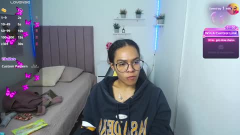          online show from December 16, 6:16 pm