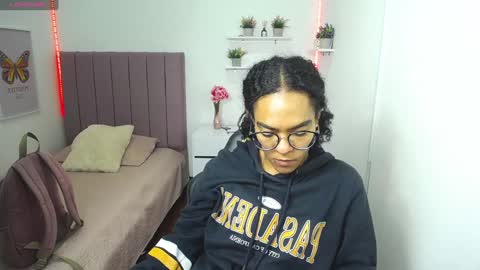         online show from December 28, 1:59 pm