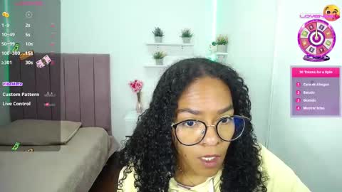          online show from September 25, 3:05 pm