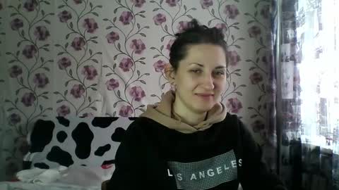 nika_smily online show from November 28, 4:37 am