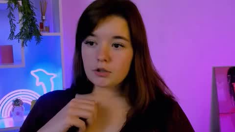 Snapshot of nika_still chatting on October 19, 1:56 pm Little  Angel online show from October 19, 1:56 pm