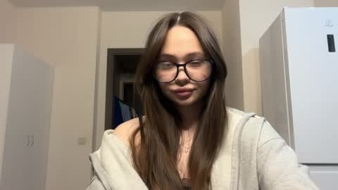 nikagpt online show from April 8, 7:25 pm